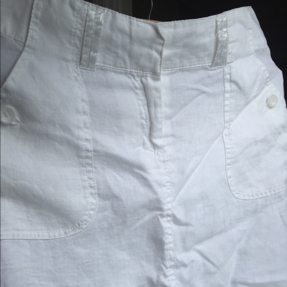 White linen shirt with underlay form H&M